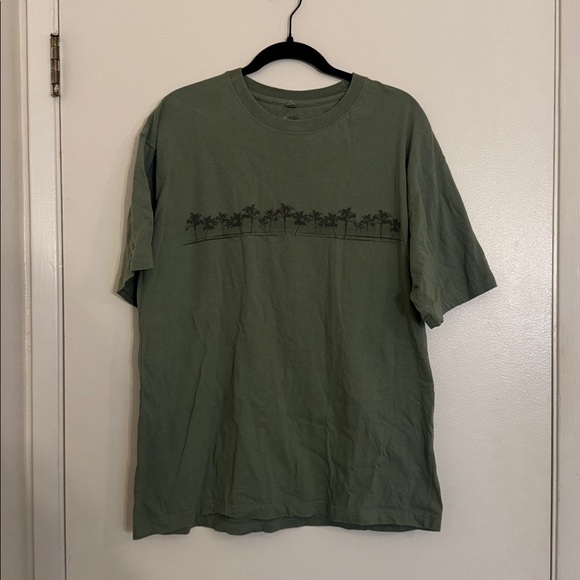 Green T-Shirt with Palm Tree Design - Picture 1 of 2